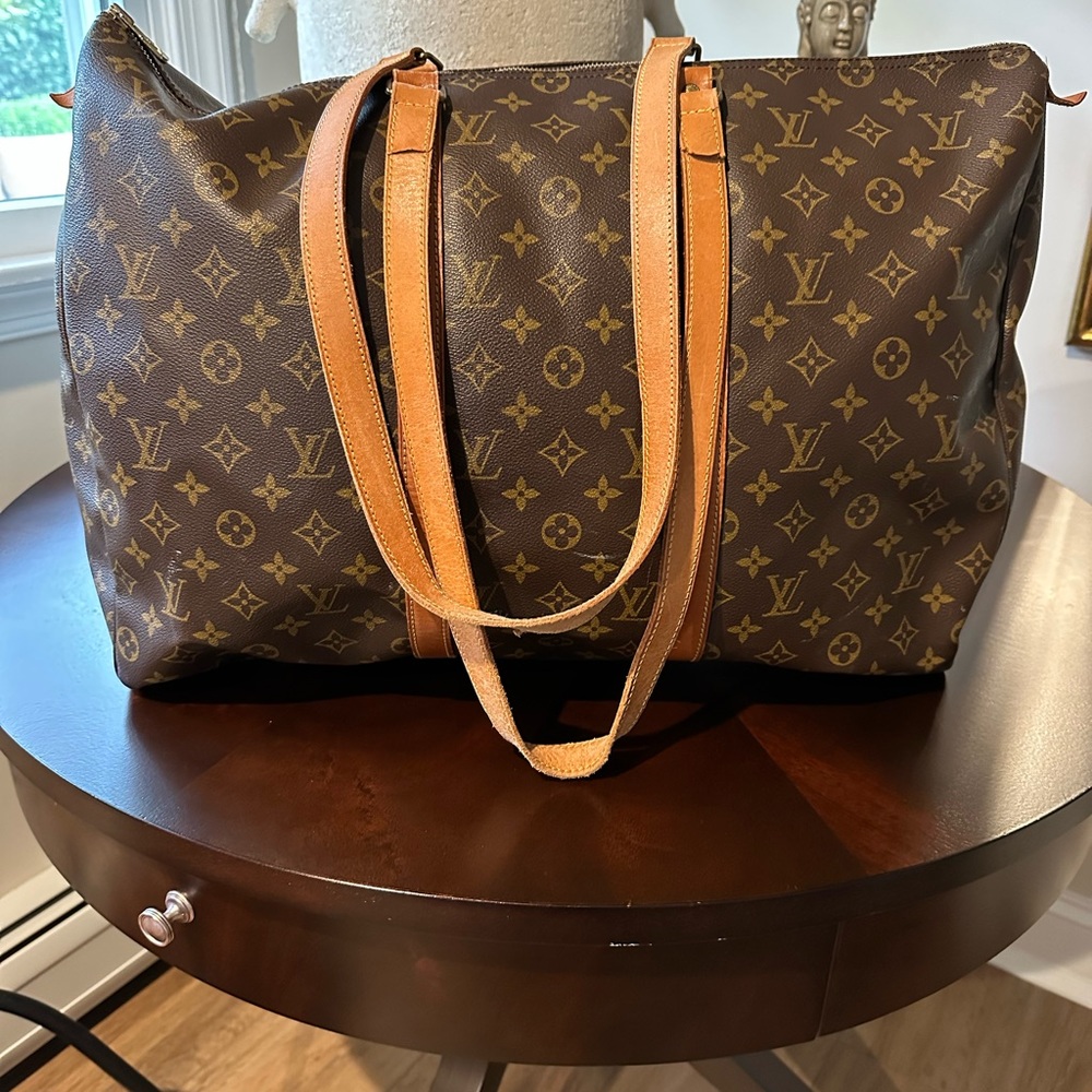 Louis Vuitton Rare weekender bag